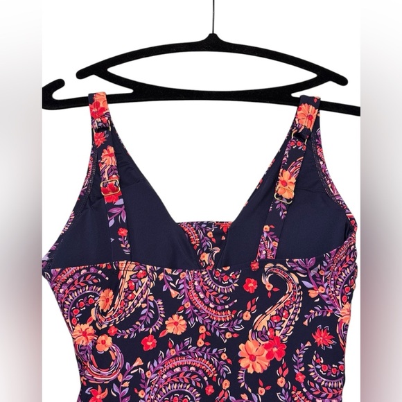 Lands End 1 pc Grecian Style Swimsuit XL - Picture 9 of 12